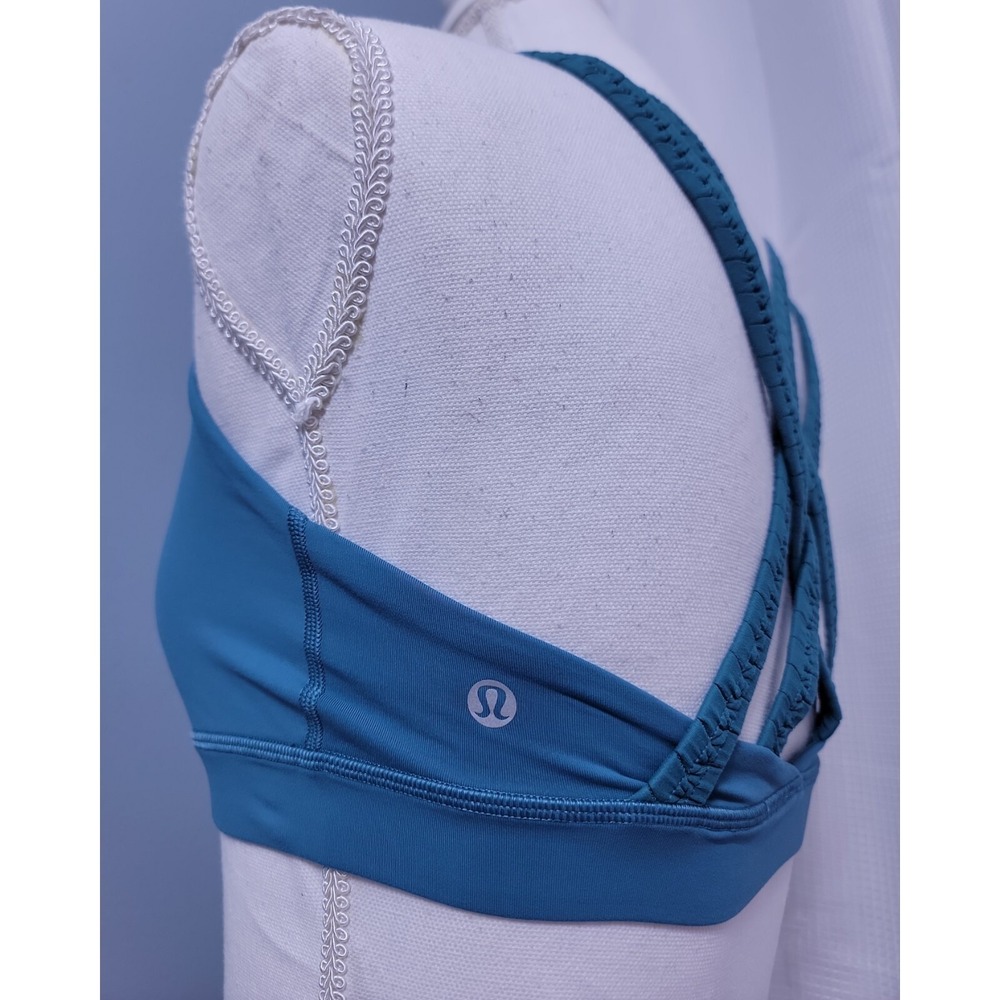 Lululemon 8 Energy Bra Braided Sea Green Strappy Sexy Athletic Gym - Picture 3 of 10